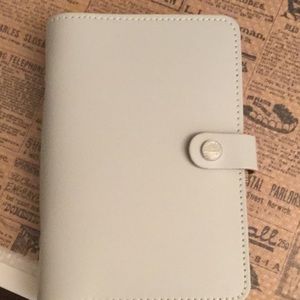 Filofax Personal Original in the color Stone